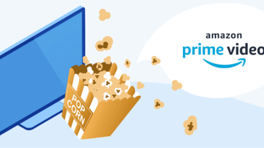 TV e pipoca com logo prime video